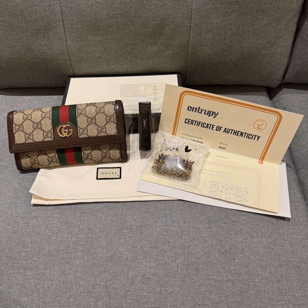 🎉💚Gucci Wallet SOLD AND SHIPPED with Bonus Free Chains – Exclusive Deal!❤️ - Picture 3 of 3
